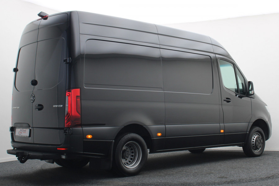 Mercedes-Benz Sprinter 519 CDI Automaat L2H2 Leer, Luchtvering, 360° Camera, ACC, Trekhaak, LED, Dubbel lucht, N1