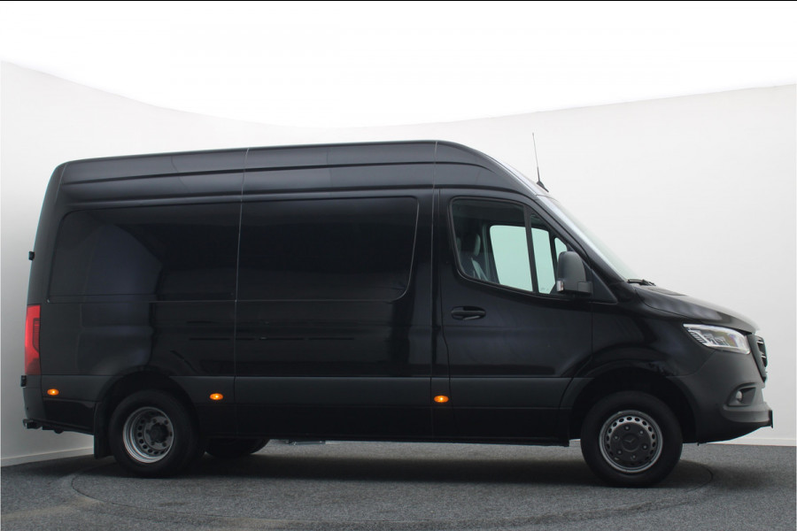 Mercedes-Benz Sprinter 519 CDI Automaat L2H2 Leer, Luchtvering, 360° Camera, ACC, Trekhaak, LED, Dubbel lucht, N1