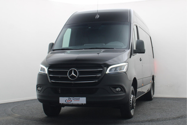 Mercedes-Benz Sprinter 519 CDI Automaat L2H2 Leer, Luchtvering, 360° Camera, ACC, Trekhaak, LED, Dubbel lucht, N1