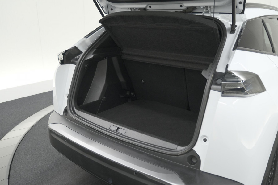 Peugeot 2008 PureTech 100 Allure | Apple Carplay | Parkeersensoren | Climate Control | Cruise Control