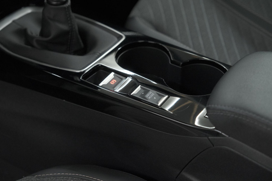 Peugeot 2008 PureTech 100 Allure | Apple Carplay | Parkeersensoren | Climate Control | Cruise Control