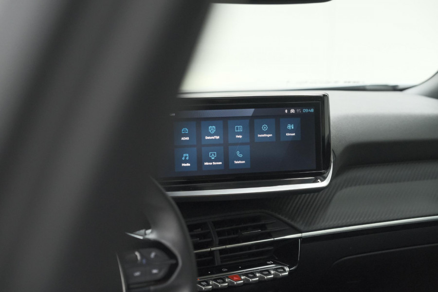 Peugeot 2008 PureTech 100 Allure | Apple Carplay | Parkeersensoren | Climate Control | Cruise Control