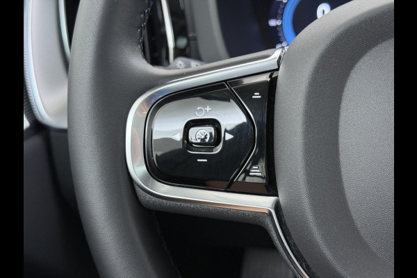 Volvo XC60 2.0 T8 Plug-in hybrid AWD Ultra Dark T8 12 MND. BOVAG GARANTIE | HEAD UP | PANORAMA DAK | ACHTERUITRIJ CAMERA | BOWERS & WILKINS | MEM. SEATS | STOEL+STUUR VERWARMING |
