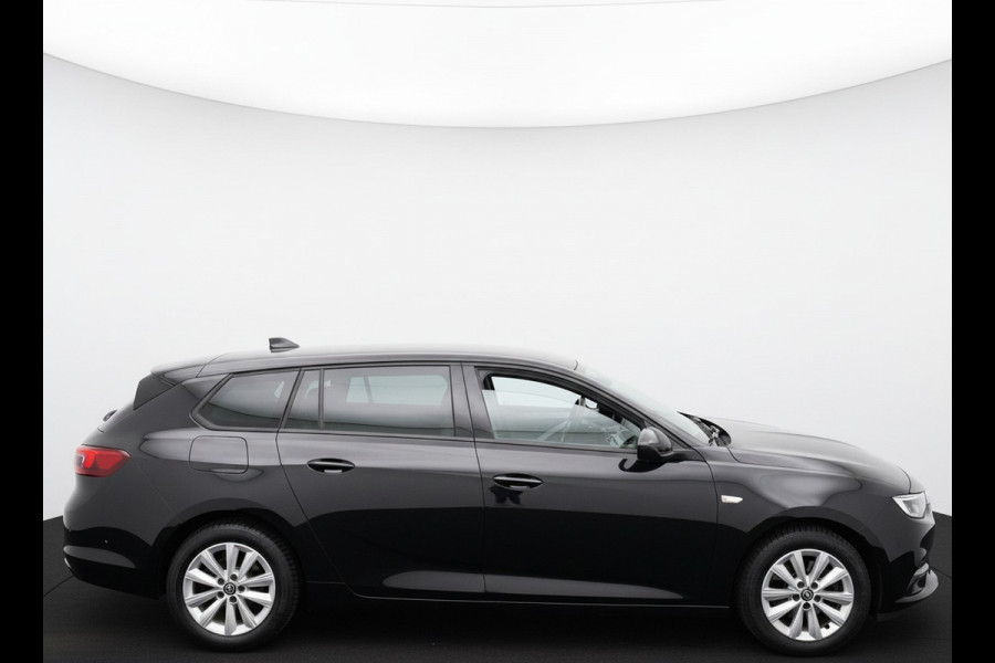 Opel Astra Sports Tourer 1.2 TURBO BUSINESS EDITION 180° CAMERA/NAVI/CARPLAY