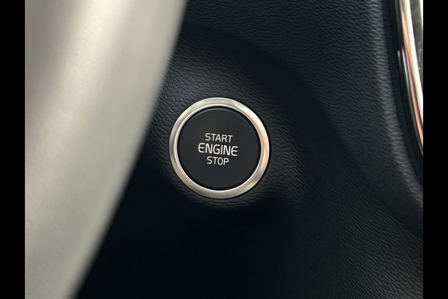 Volvo XC40 1.5 T4 Recharge Inscription | Trekhaak | Leder | Harman Kardon | Pano | 360 Camera