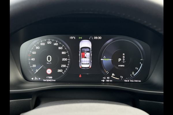 Volvo XC40 1.5 T4 Recharge Inscription | Trekhaak | Leder | Harman Kardon | Pano | 360 Camera