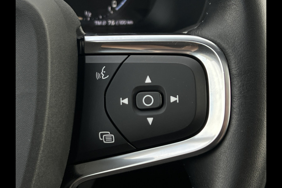 Volvo XC40 1.5 T4 Recharge Inscription | Trekhaak | Leder | Harman Kardon | Pano | 360 Camera
