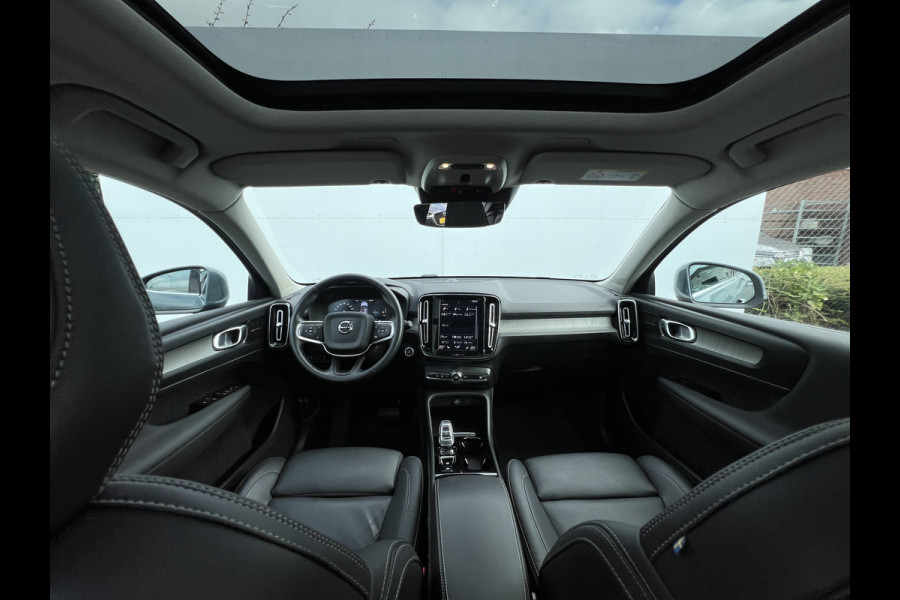 Volvo XC40 1.5 T4 Recharge Inscription | Trekhaak | Leder | Harman Kardon | Pano | 360 Camera