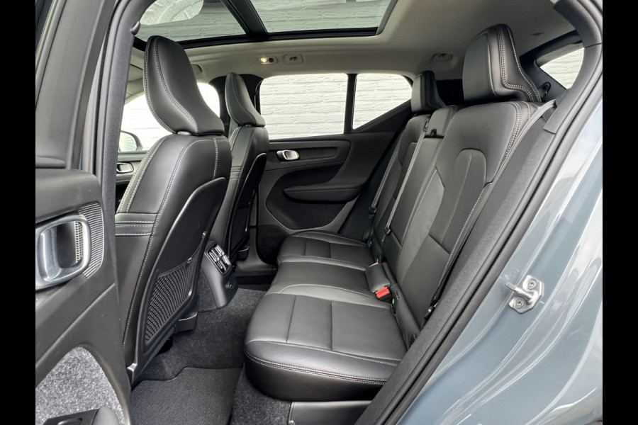 Volvo XC40 1.5 T4 Recharge Inscription | Trekhaak | Leder | Harman Kardon | Pano | 360 Camera