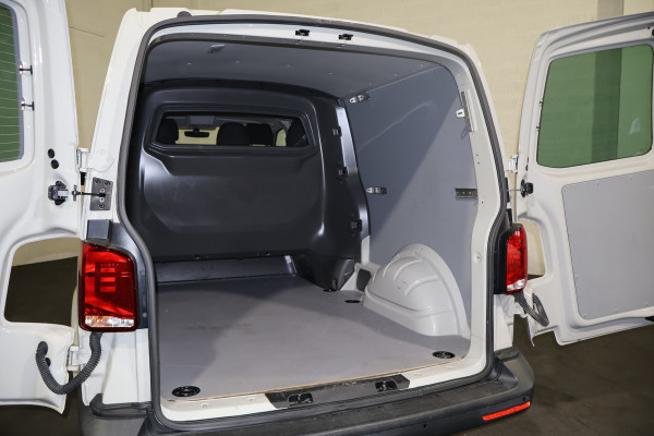 Volkswagen Transporter 2.0 TDI L2 H1 150pk Automaat DC