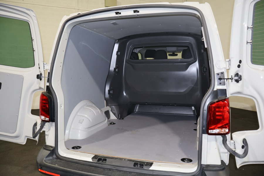 Volkswagen Transporter 2.0 TDI L2 H1 150pk Automaat DC