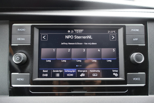 Volkswagen Transporter 2.0 TDI L2 H1 150pk Automaat DC