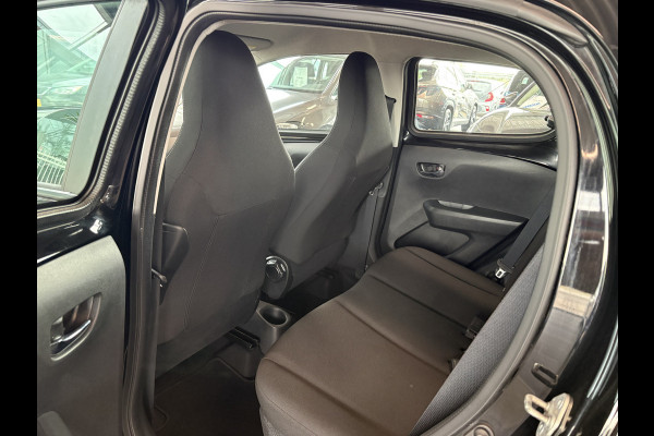 Peugeot 108 1.0 e-VTi Allure 5-drs. KEYLESS/CAMERA/CLIMA/CARPLAY/LIMITER