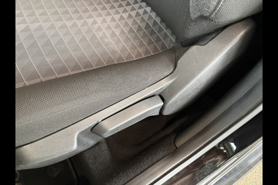 Peugeot 108 1.0 e-VTi Allure 5-drs. KEYLESS/CAMERA/CLIMA/CARPLAY/LIMITER