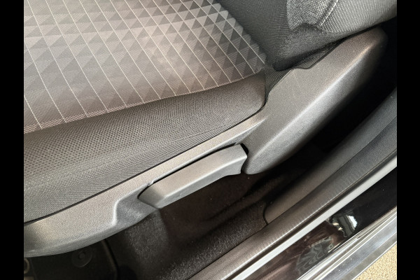 Peugeot 108 1.0 e-VTi Allure 5-drs. KEYLESS/CAMERA/CLIMA/CARPLAY/LIMITER