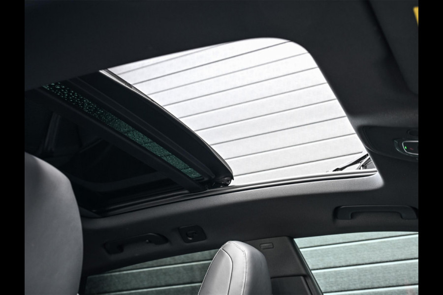 Audi Q8 55 TFSI e quattro Pro Line S | Panoramadak | NL-Auto | Dealeronderhouden | B&O | 360 Camera | Luchtvering | Adaptieve Cruise | Memory-Seats | Ambiance Interieur | Trekhaak | Stoelverwarming |