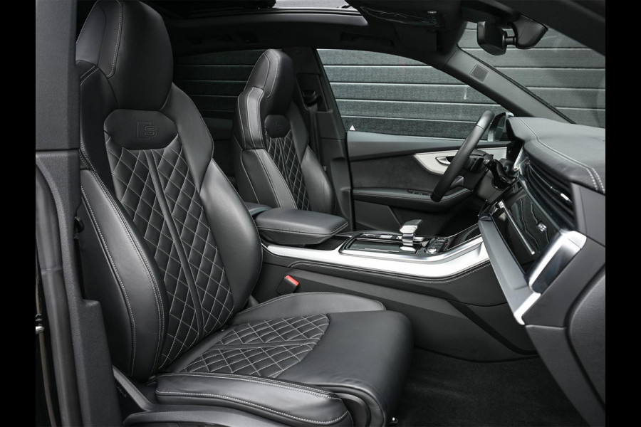 Audi Q8 55 TFSI e quattro Pro Line S | Panoramadak | NL-Auto | Dealeronderhouden | B&O | 360 Camera | Luchtvering | Adaptieve Cruise | Memory-Seats | Ambiance Interieur | Trekhaak | Stoelverwarming |