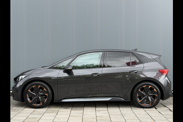 CUPRA Born BWJ 12-2021 | Adrenaline One 62 kWh SOH 91,7% | WARMTEPOMP | CLIMA | STOELVERW | 19'' LMV | CARPLAY | CAMERA A | NAVI