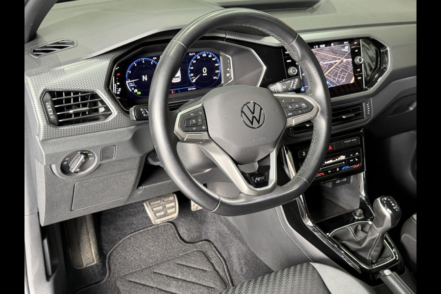 Volkswagen T-Cross 1.5 TSI 150pk Style R-Line | Navi | 18" | ACC | Dodehoek | Camera | Carplay |