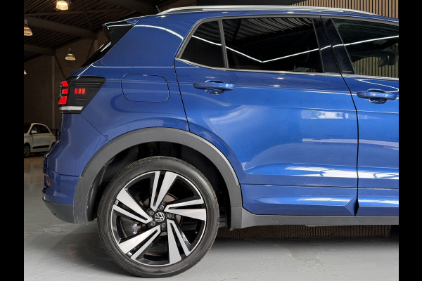Volkswagen T-Cross 1.5 TSI 150pk Style R-Line | Navi | 18" | ACC | Dodehoek | Camera | Carplay |