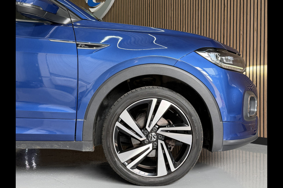 Volkswagen T-Cross 1.5 TSI 150pk Style R-Line | Navi | 18" | ACC | Dodehoek | Camera | Carplay |
