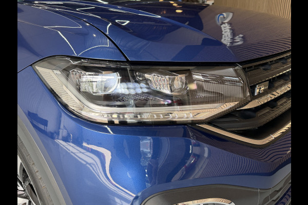 Volkswagen T-Cross 1.5 TSI 150pk Style R-Line | Navi | 18" | ACC | Dodehoek | Camera | Carplay |