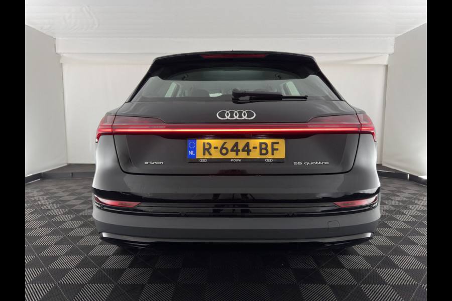 Audi e-tron 55 quattro edition 95 kWh [3-Fase-11kW] {SoH-95%} (INCL.BTW) *FULL-LED | HEATED-COMFORTSEATS | DIGI-COCKPIT | NAVI-FULLMAP | CAMERA | DAB+ | ECC | PDC | CRUISE | 20''ALU*