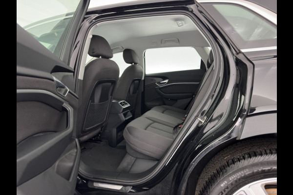 Audi e-tron 55 quattro edition 95 kWh [3-Fase-11kW] {SoH-95%} (INCL.BTW) *FULL-LED | HEATED-COMFORTSEATS | DIGI-COCKPIT | NAVI-FULLMAP | CAMERA | DAB+ | ECC | PDC | CRUISE | 20''ALU*
