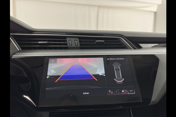 Audi e-tron 55 quattro edition 95 kWh [3-Fase-11kW] {SoH-95%} (INCL.BTW) *FULL-LED | HEATED-COMFORTSEATS | DIGI-COCKPIT | NAVI-FULLMAP | CAMERA | DAB+ | ECC | PDC | CRUISE | 20''ALU*