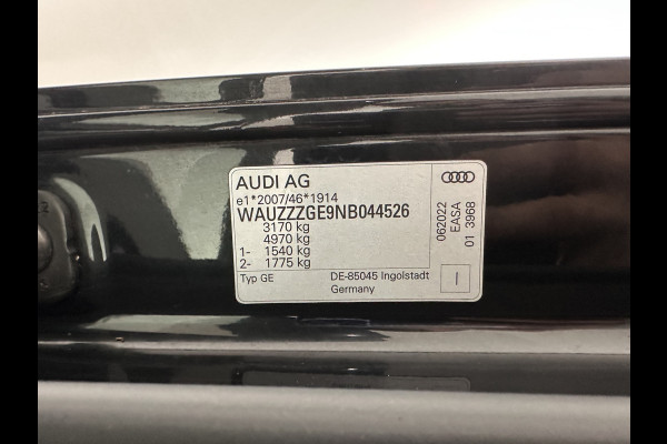 Audi e-tron 55 quattro edition 95 kWh [3-Fase-11kW] {SoH-95%} (INCL.BTW) *FULL-LED | HEATED-COMFORTSEATS | DIGI-COCKPIT | NAVI-FULLMAP | CAMERA | DAB+ | ECC | PDC | CRUISE | 20''ALU*