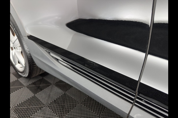 Audi e-tron 55 quattro edition 95 kWh [3-Fase-11kW] {SoH-95%} (INCL.BTW) *FULL-LED | HEATED-COMFORTSEATS | DIGI-COCKPIT | NAVI-FULLMAP | CAMERA | DAB+ | ECC | PDC | CRUISE | 20''ALU*