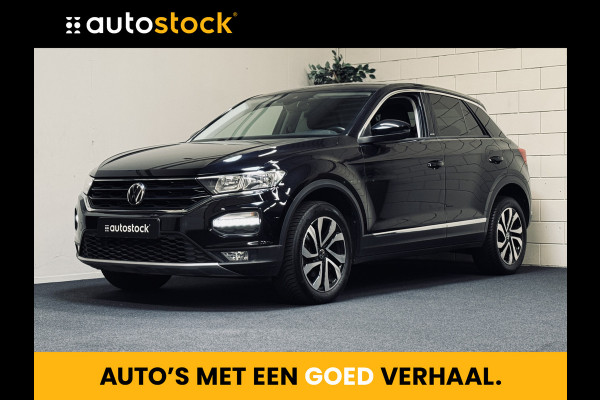 Volkswagen T-Roc 1.5 TSI Active | 17" | CarPlay | Stoelverw. |