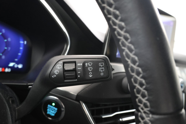 Ford Focus 1.0 EcoBoost Hybrid Titanium X Business Trekhaak! Winter pakket, Climate