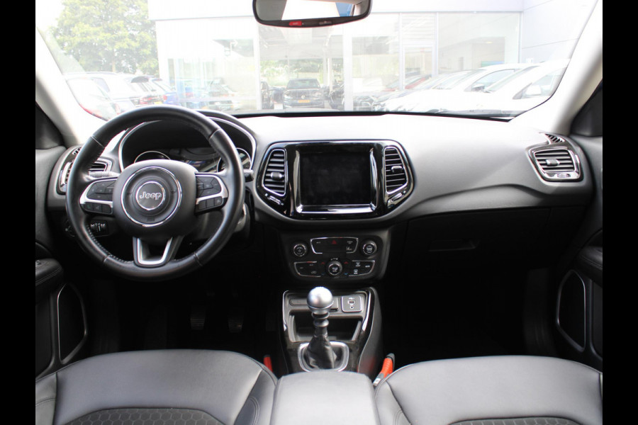 Jeep Compass 1.3T Night Eagle Liberty Edition | TREKHAAK | APPLE CARPLAY/ANDROID AUTO | KEYLESS ENTRY |