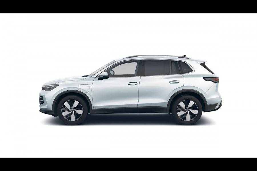 Volkswagen Tiguan 1.5 204PK eHybrid SPORT ELEGANCE 360° CAMERA/HARMAN/LEDER/TREKHAAK fabrieksgarantie 2030
