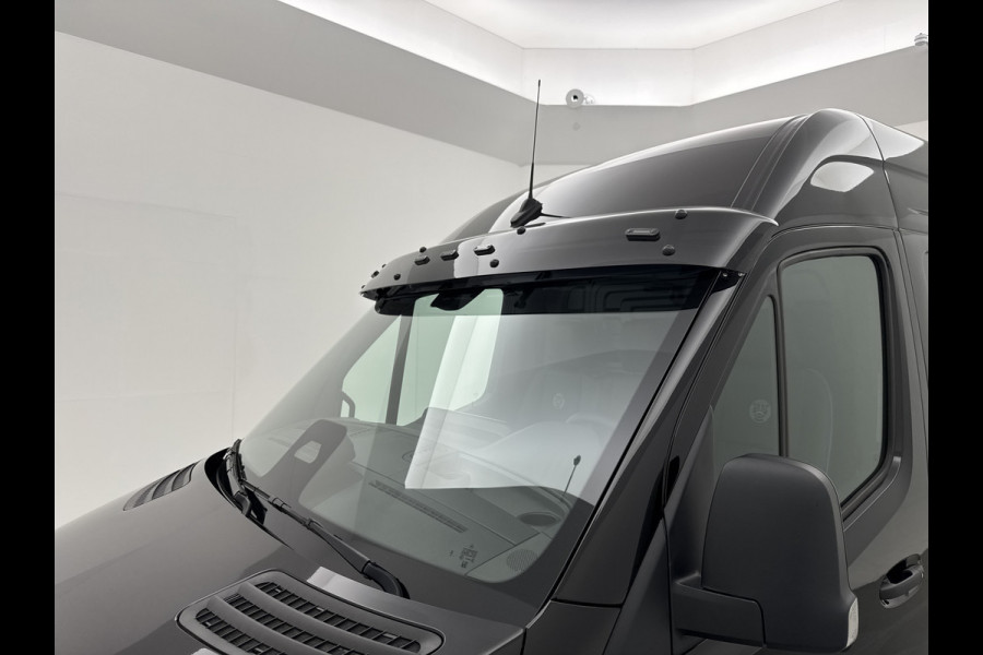 Mercedes-Benz Sprinter 317 CDI L2H2 30 JAAR EDITION Leder Vanstep Trekhaak 3500kg Navigatie Led MAK Safari Trekhaak