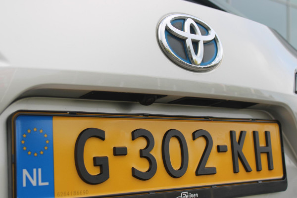 Toyota Corolla Touring Sports 2.0 Hybrid 180PK AUTOMAAT EXECUTIVE JBL | STOEL VERWARMING | DODEHOEK DETECTIE | NAVIGATIE | APPLE CARPLAY/ANDROID AUTO | CLIMATE CONTROL | ADAPTIVE CRUISE CONTROL | FULL LED KOPLAMPEN | KEYLESS ENTRY/START | ALL SEASON BANDEN | 18" LICHTMETALEN VELGEN | DAB+ RADIO | JBL AUDIO SSTEM | ELEKTRISCH BEDIENBARE ACHTERKLEP | ACHTERUITRIJ CAMERA | PARKEERSENSOREN VOOR + ACHTER | DRAADLOZE TELEFOONLADER | HEAD UP DISPLAY |