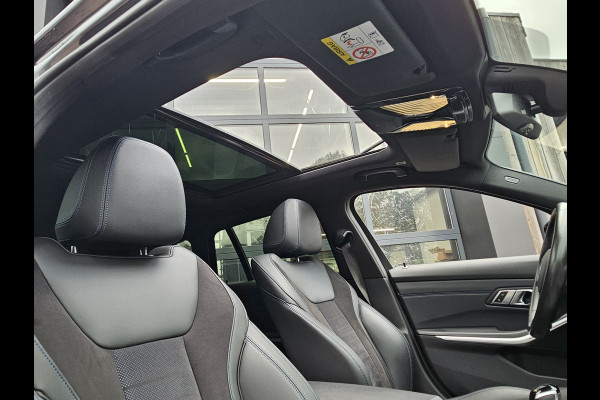 BMW 3 Serie Touring 330e M-Sport Touring Plus | LED | Pano | Trekhaak | Stoelverwarming | Shadow-Line | Park Assist | Driving Assistant | Vol |