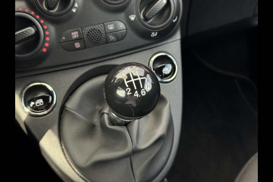 Fiat 500 1.0 Hybrid | Carplay/Android, Airco, Cruise, PDC, DAB |