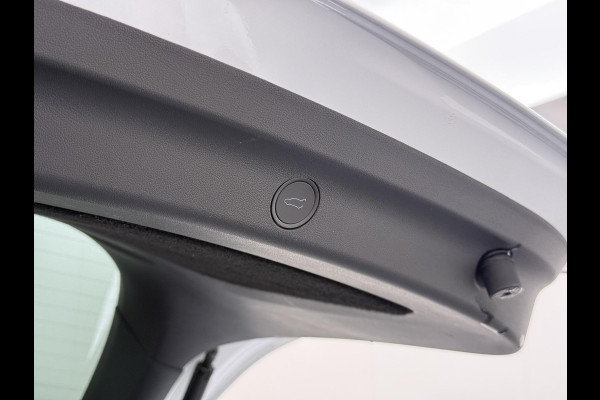 Tesla Model Y Performance AWD 75 kWh SOH 94% | AFN. TREKHAAK | 21 INCH TURBINE VELGEN | TESLA GARANTIE T/M 01-2028 OF 80.000 KM | ACCU & AANDRIJFLIJN GARANTIE T/M 01-2032 OF 192.000 KM | ALL IN RIJKLAAR PRIJS |