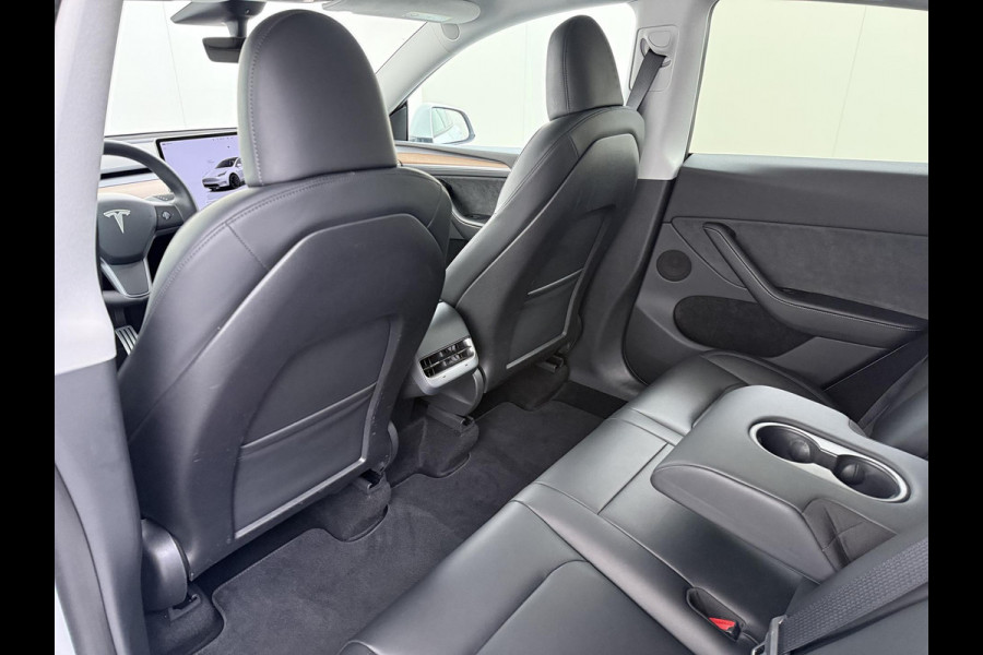 Tesla Model Y Performance AWD 75 kWh SOH 94% | AFN. TREKHAAK | 21 INCH TURBINE VELGEN | TESLA GARANTIE T/M 01-2028 OF 80.000 KM | ACCU & AANDRIJFLIJN GARANTIE T/M 01-2032 OF 192.000 KM | ALL IN RIJKLAAR PRIJS |