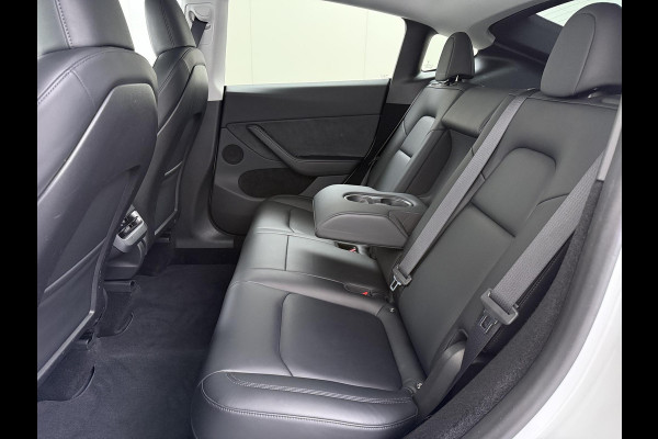 Tesla Model Y Performance AWD 75 kWh SOH 94% | AFN. TREKHAAK | 21 INCH TURBINE VELGEN | TESLA GARANTIE T/M 01-2028 OF 80.000 KM | ACCU & AANDRIJFLIJN GARANTIE T/M 01-2032 OF 192.000 KM | ALL IN RIJKLAAR PRIJS |