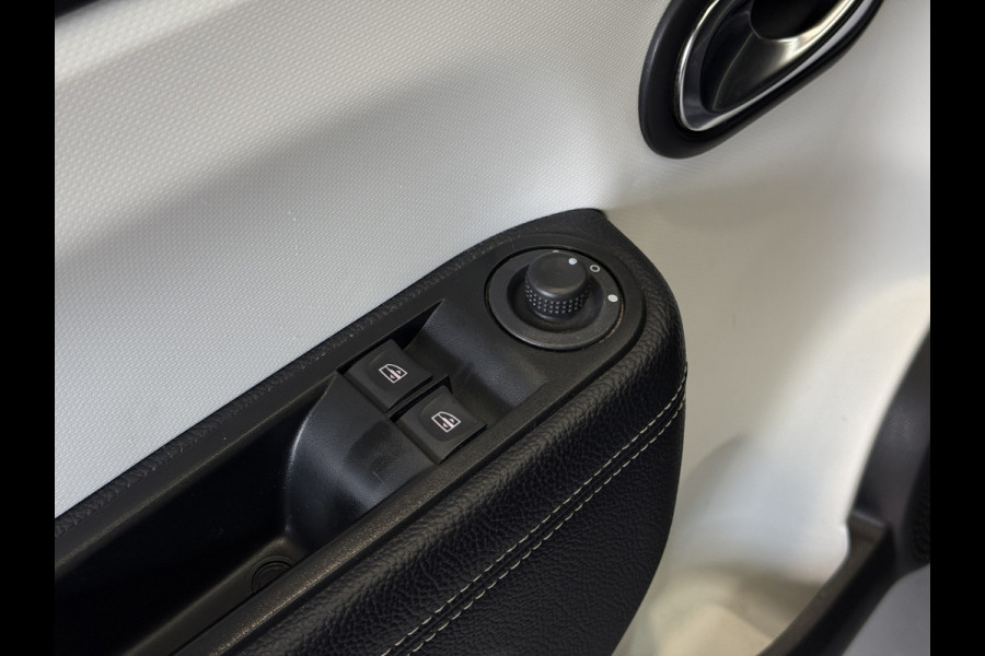 Renault Twingo 0.9 TCe Intens | Navi | Cabrio dak | 16" | PDC | Airco | Cruise | Stoelverwarming |