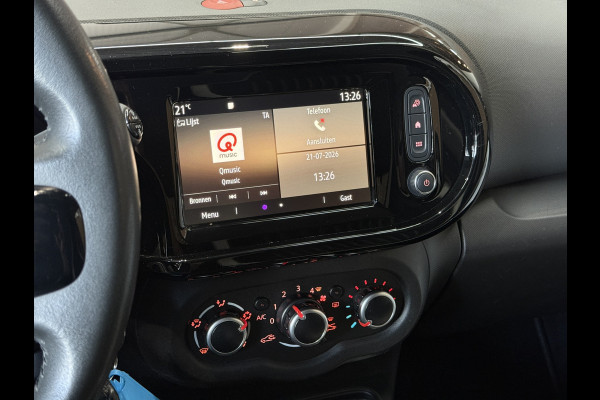 Renault Twingo 0.9 TCe Intens | Navi | Cabrio dak | 16" | PDC | Airco | Cruise | Stoelverwarming |