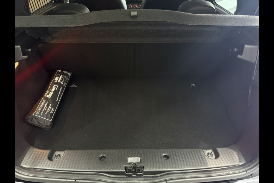 Renault Twingo 0.9 TCe Intens | Navi | Cabrio dak | 16" | PDC | Airco | Cruise | Stoelverwarming |