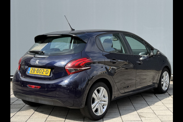Peugeot 208 BWJ 2019 | 1.2 83PK Signature | AIRCO | NAVI | PDC | CRUISE | CARPLAY | 16'' LMV | DONKER GLAS |