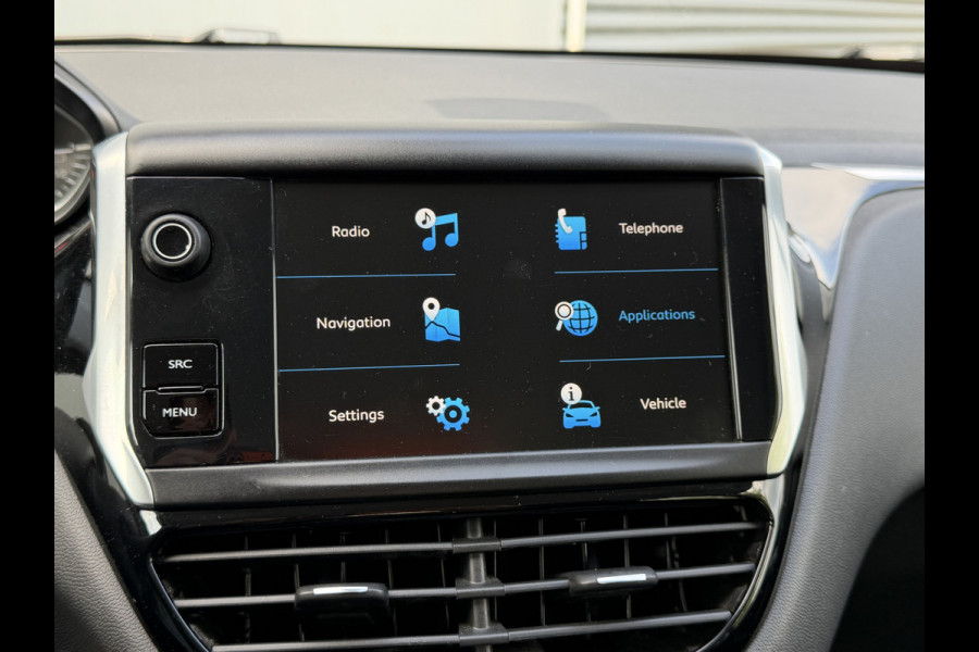Peugeot 208 BWJ 2019 | 1.2 83PK Signature | AIRCO | NAVI | PDC | CRUISE | CARPLAY | 16'' LMV | DONKER GLAS |
