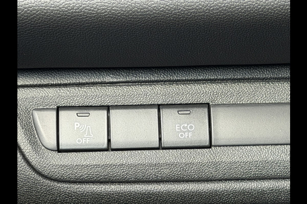 Peugeot 208 BWJ 2019 | 1.2 83PK Signature | AIRCO | NAVI | PDC | CRUISE | CARPLAY | 16'' LMV | DONKER GLAS |
