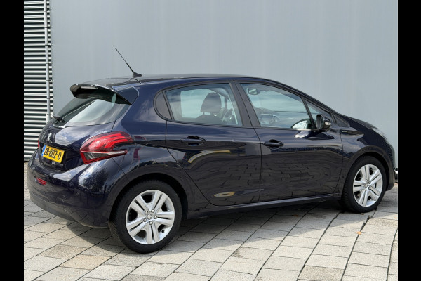 Peugeot 208 BWJ 2019 | 1.2 83PK Signature | AIRCO | NAVI | PDC | CRUISE | CARPLAY | 16'' LMV | DONKER GLAS |