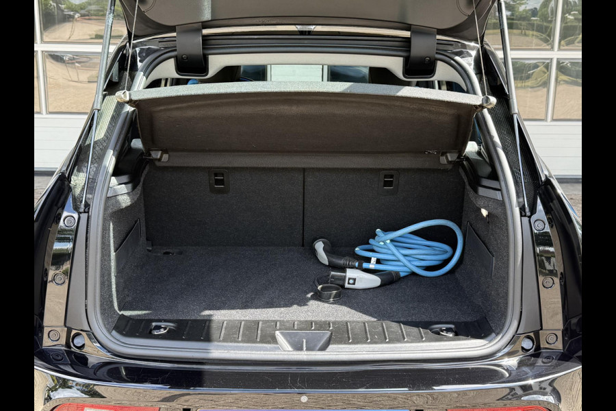 BMW i3 Executive Edition 120Ah 42 kWh | NAVIGATIE PROFF | CAMERA | PARKEERSENSOREN | WARMTEPOMP |